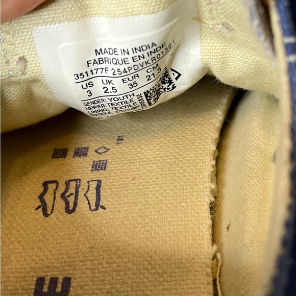 Converse Kids Chuck Taylor All Star Classic Size 3 Youth Blue - Picture 2 of 9